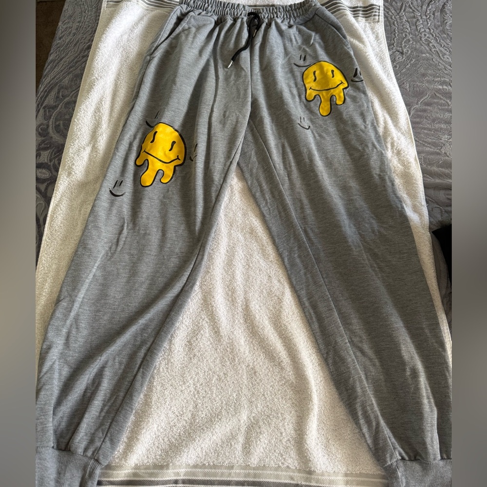 gray joggers